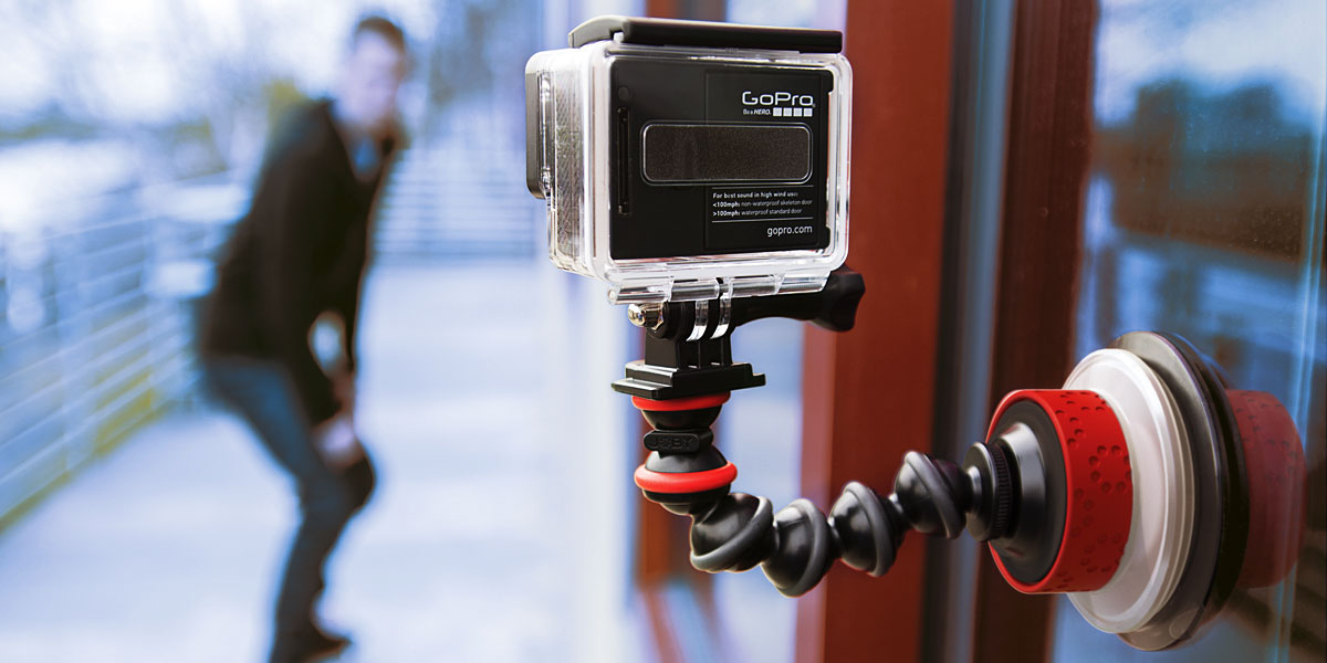 Suction cup and GorillaPod arm in action