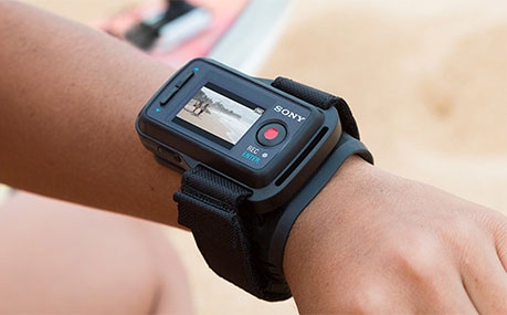 Full Command With Live-View Remote